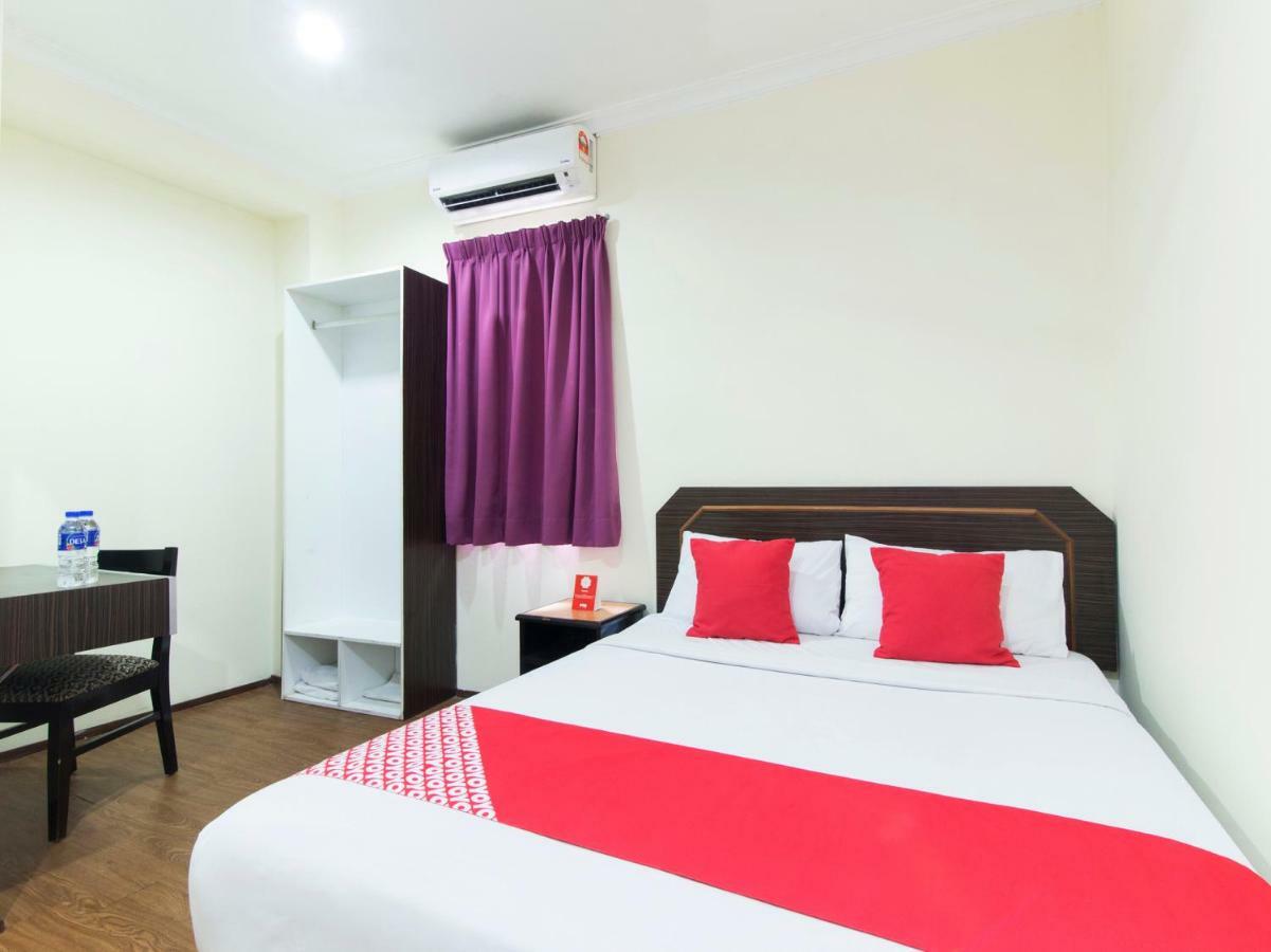 Oyo 327 Buddys Kuala Lumpur