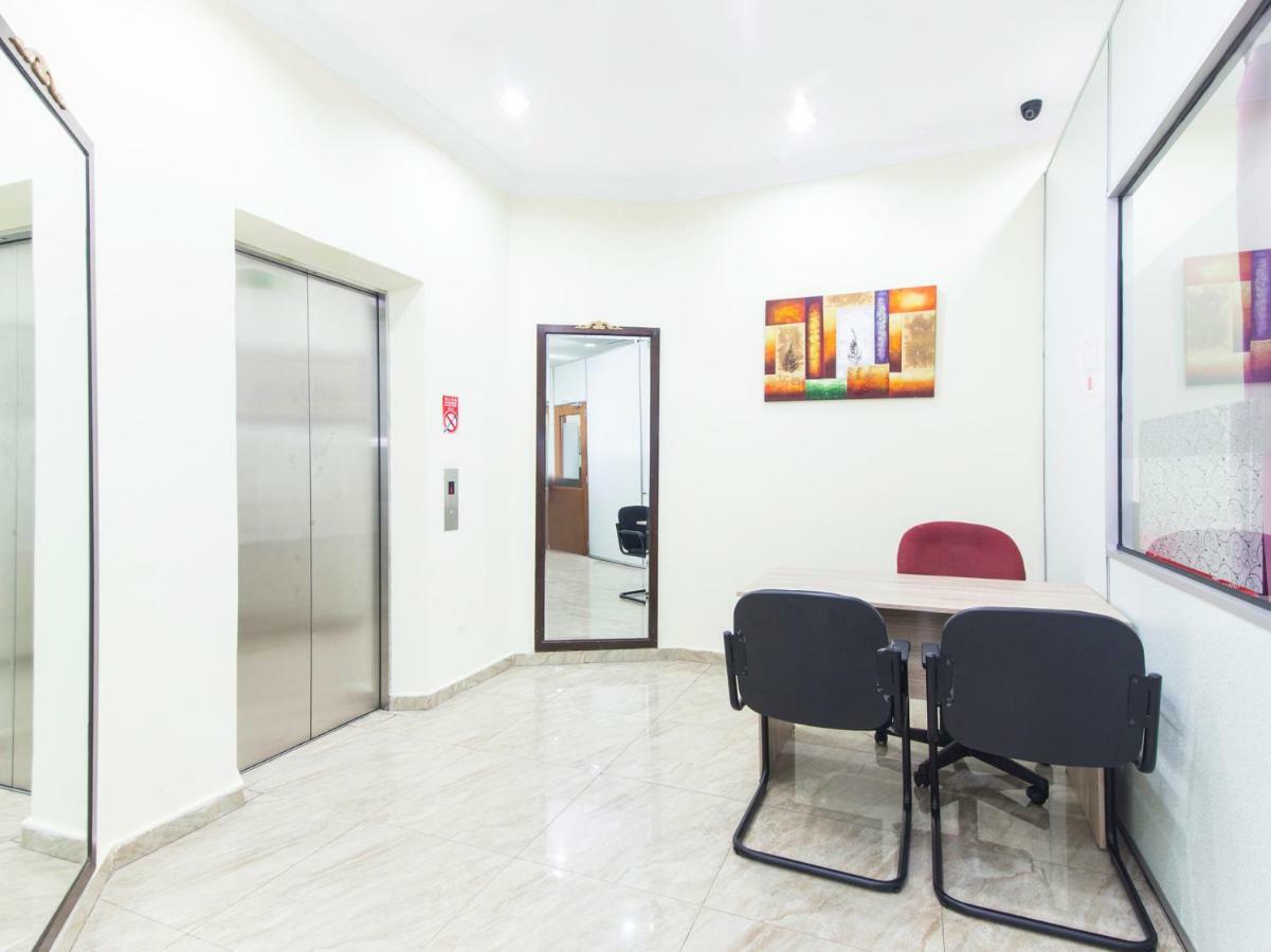 Oyo 327 Buddys Hotel